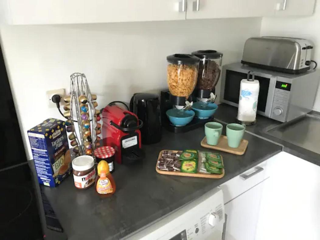 Appartement Cozy : 10/15 Min Des Champs Elysee Sartrouville Luaran gambar
