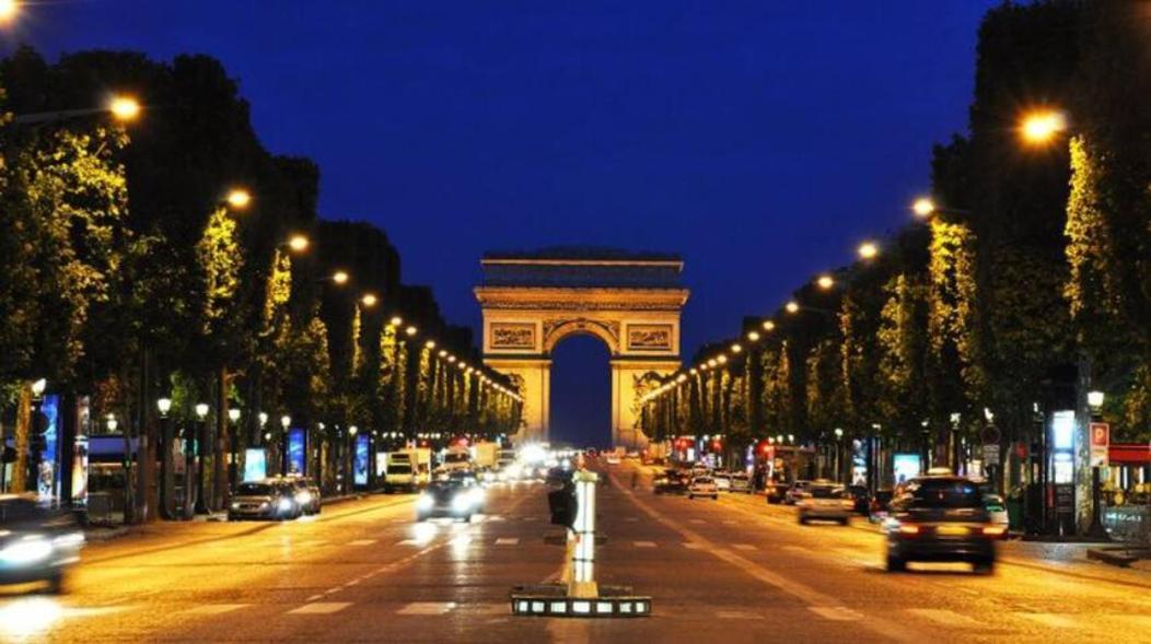 Appartement Cozy : 10/15 Min Des Champs Elysee Sartrouville Luaran gambar
